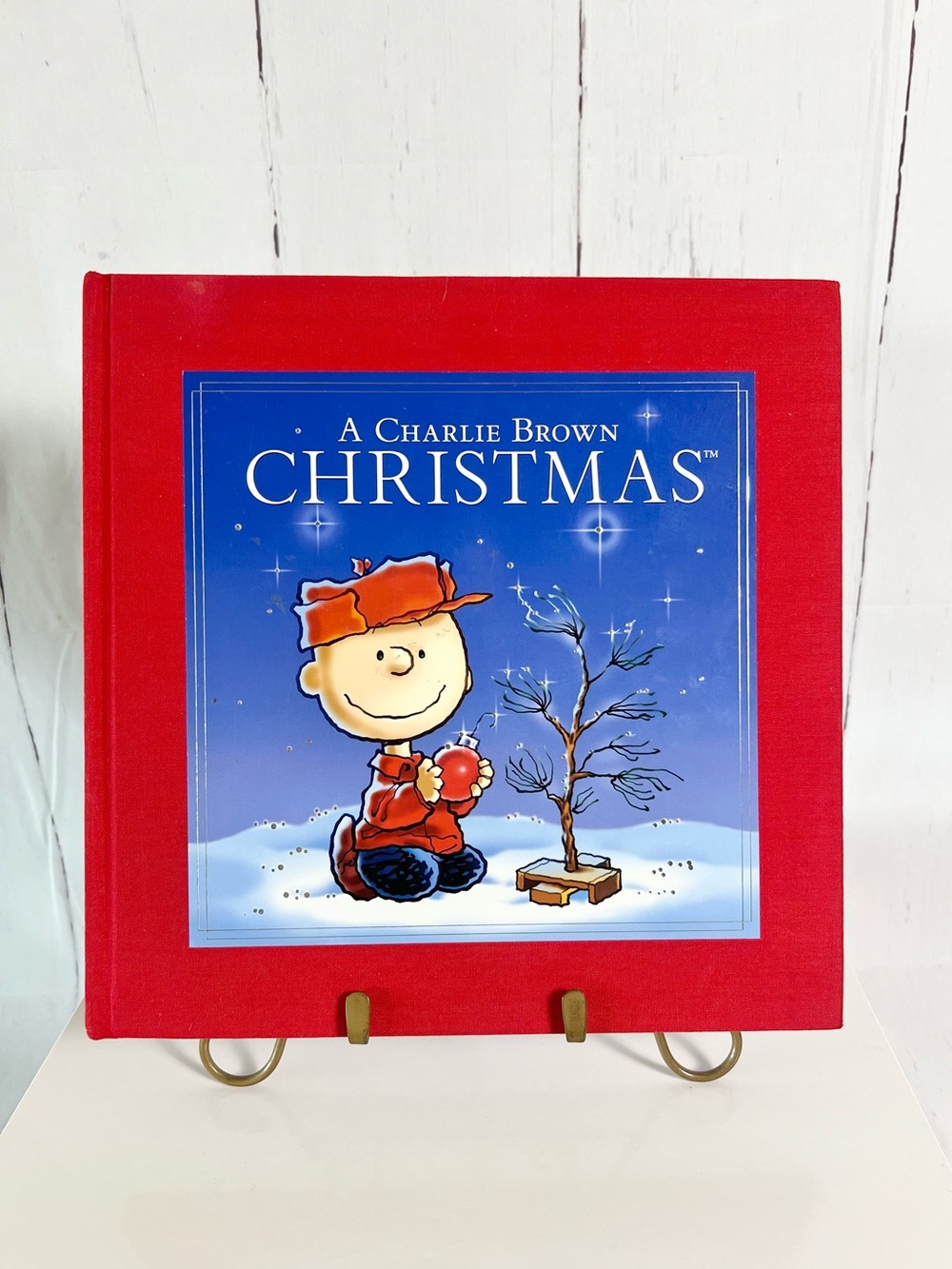 Vintage 2008 A Charlie Brown Christmas Deluxe Hardcover Fabric Cover Book Peanut